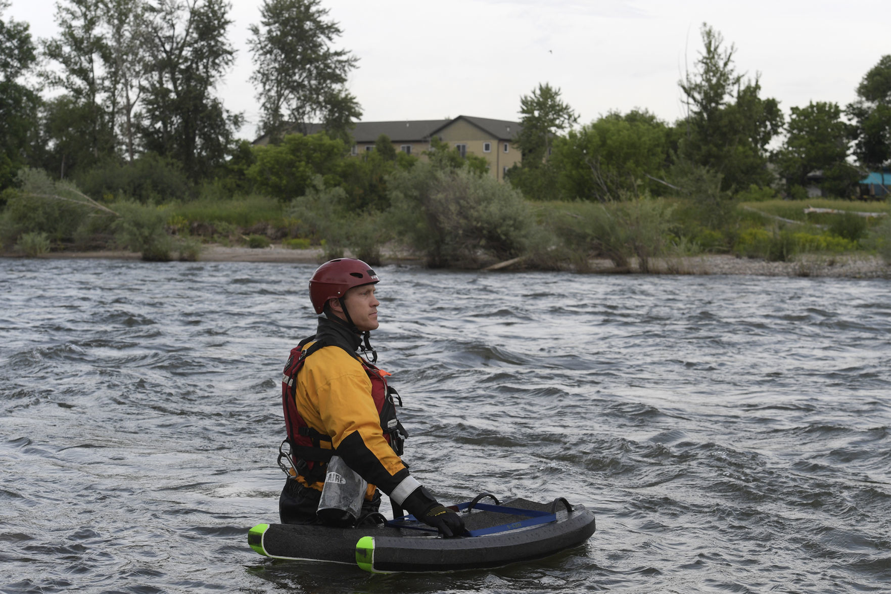 Search and Rescue scans the Clark Fork
